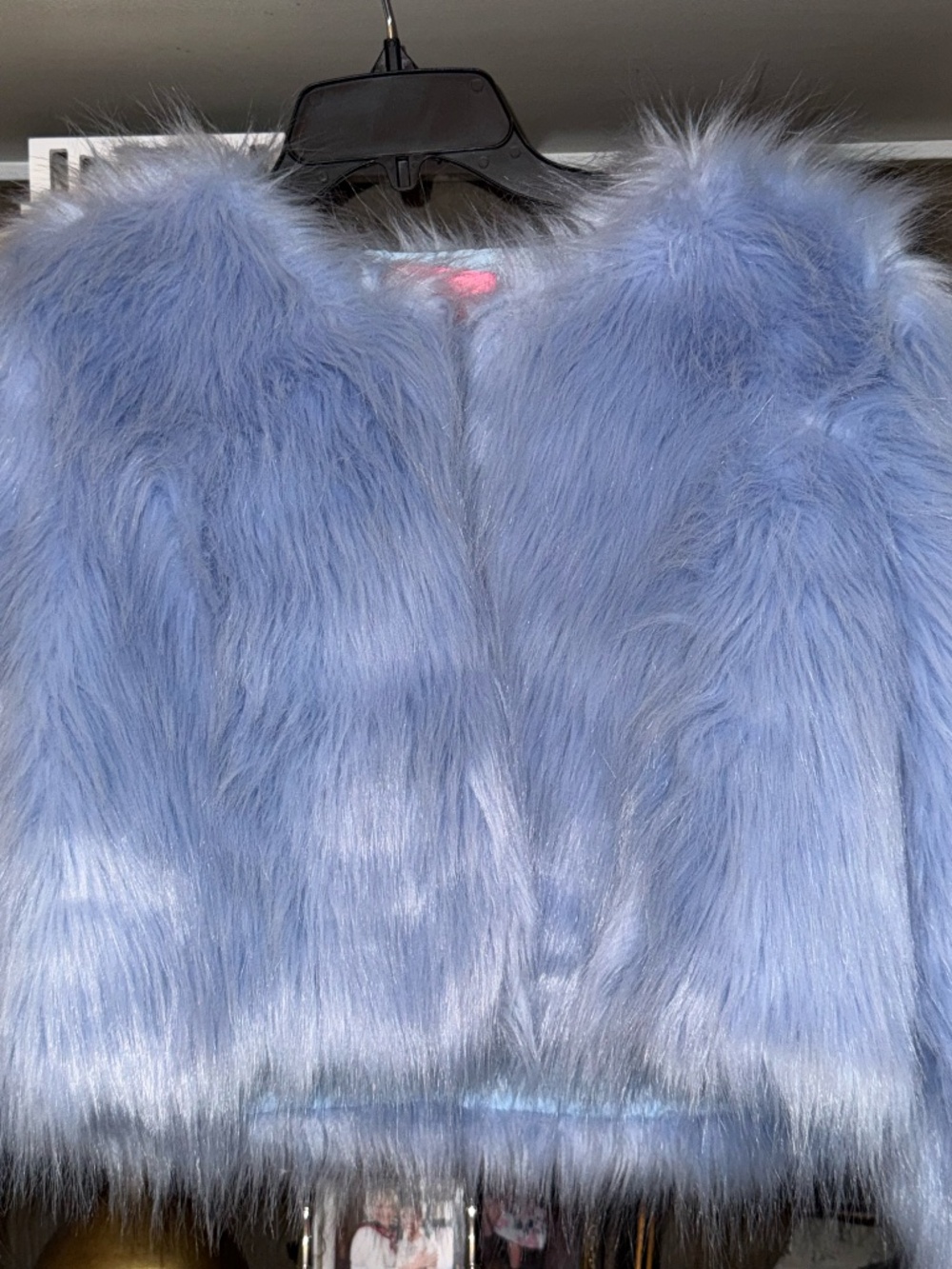 Azalea Wang Medium M sky light blue faux fur cropped coat - Picture 2 of 3